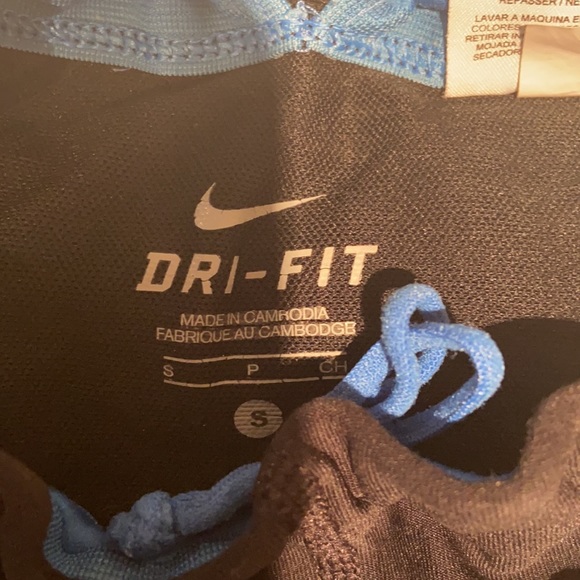 Nike Biker Shorts - Picture 3 of 3